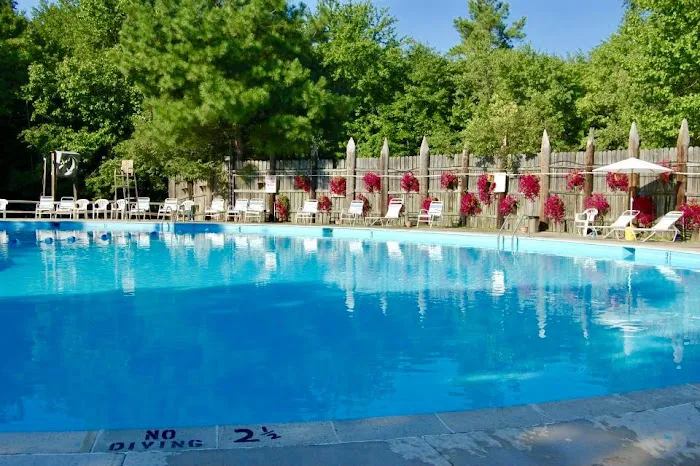 Holly Lake Campsites - Holly Lake Camp Store & Grill 1