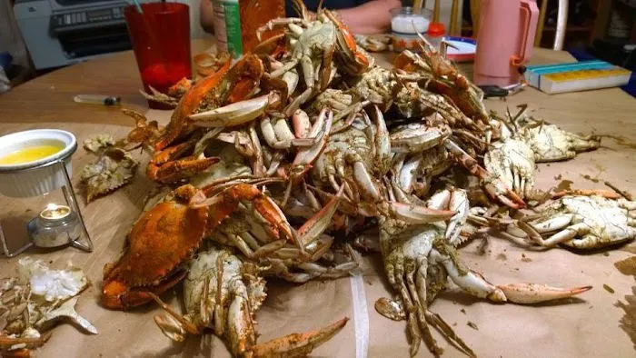 Harris Cove Cottages Bed 'N Boat 5