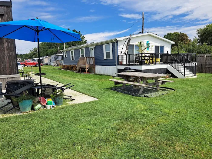 Bay Front Mobile Home Court & RV 6