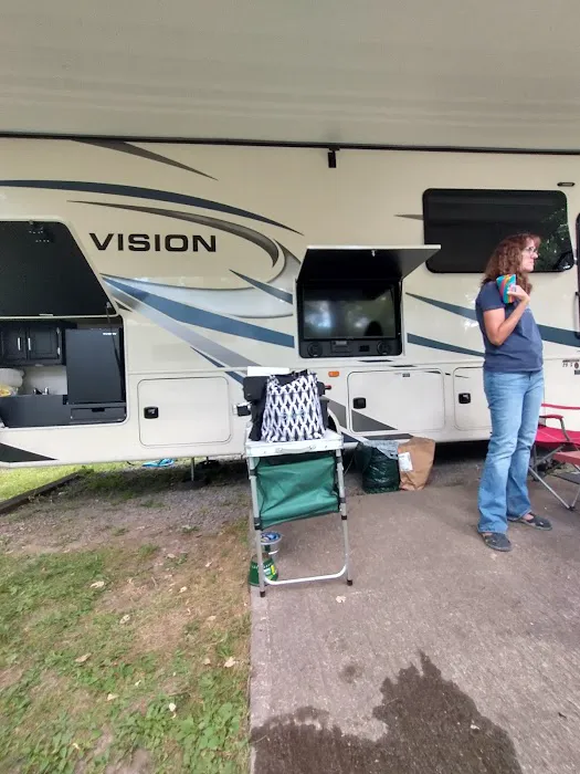 Arrowhead Marina & RV Park 6