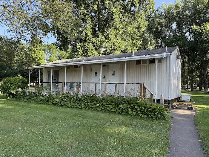 Arrowhead Marina & RV Park 9