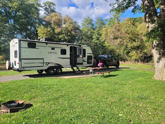 Arrowhead Marina & RV Park 4