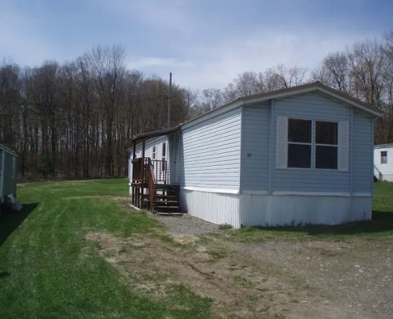 Delta Lake Trailer Court