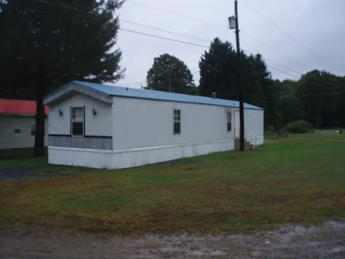 Delta Lake Trailer Court 1