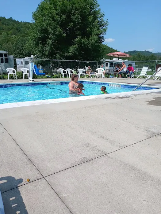 Aqua Vista Valley Campgrounds 9