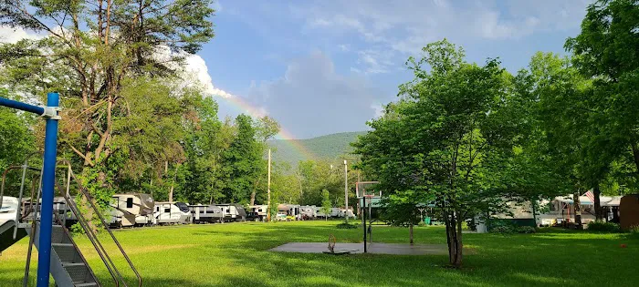 Sunsational Family Campground 6