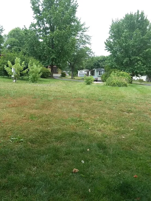 Country Manor West 8