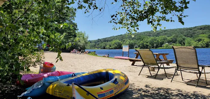 The Island Campground and Cottages 8