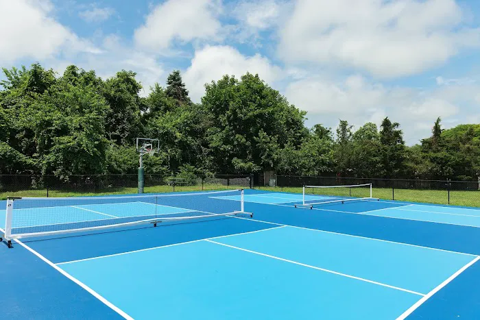 North Fork Cottages & RV Resort 2