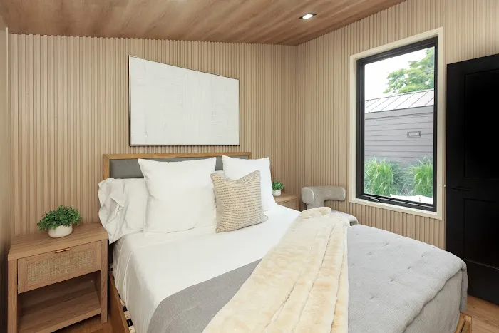 North Fork Cottages & RV Resort 8