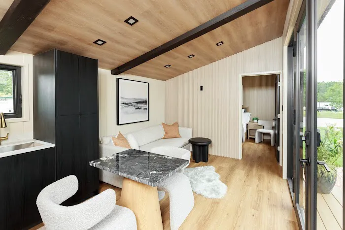 North Fork Cottages & RV Resort 6