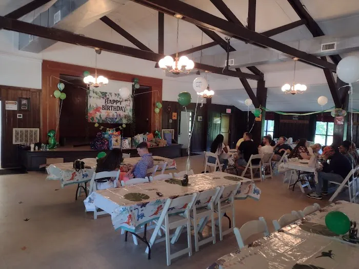 Burba Lake Cottage 3