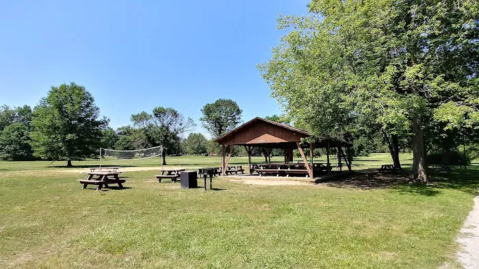 Burba Lake Cottage 0