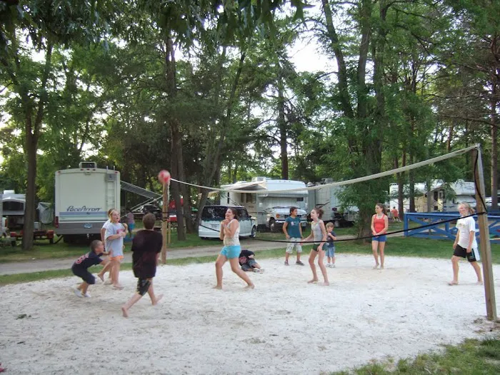 Adventure Bound Camping Resorts - Washington DC 6