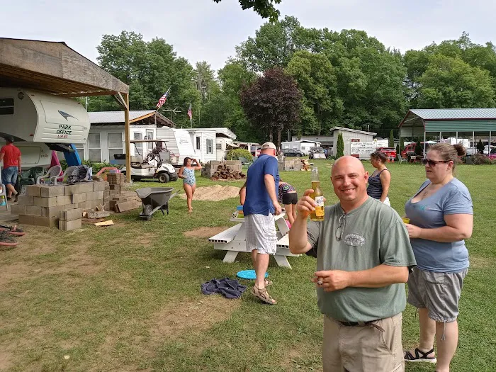 Silver Maple Trailer PARK 2