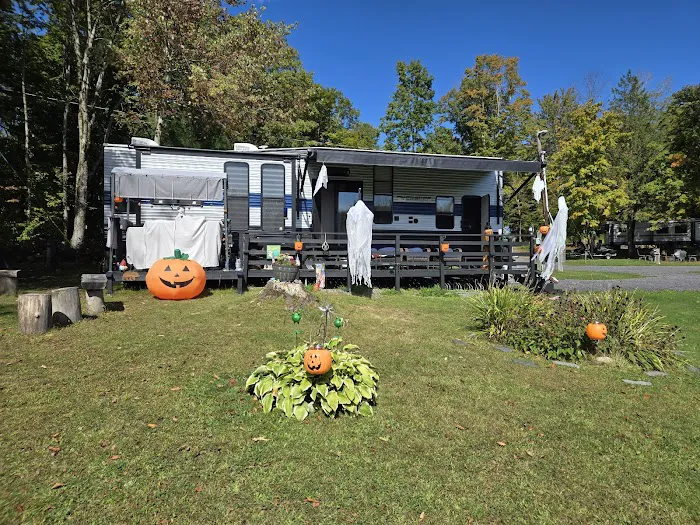 Trails End Campground and Mobile Home Park 3