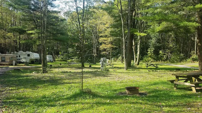 Holiday Pines Campground 4