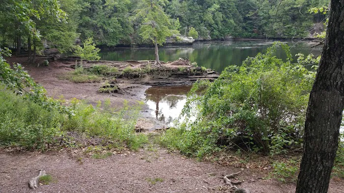 Barton Cove Campground and Canoe Rental 0