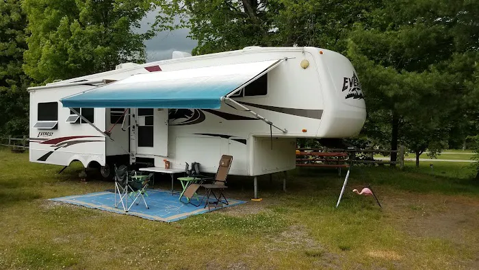 Travelers Woods NE Inc 5