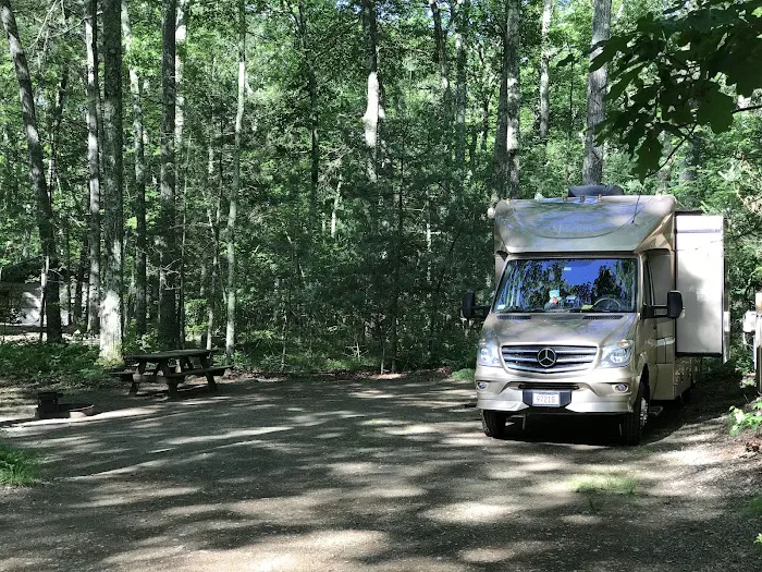 West Thompson Lake Campground 2