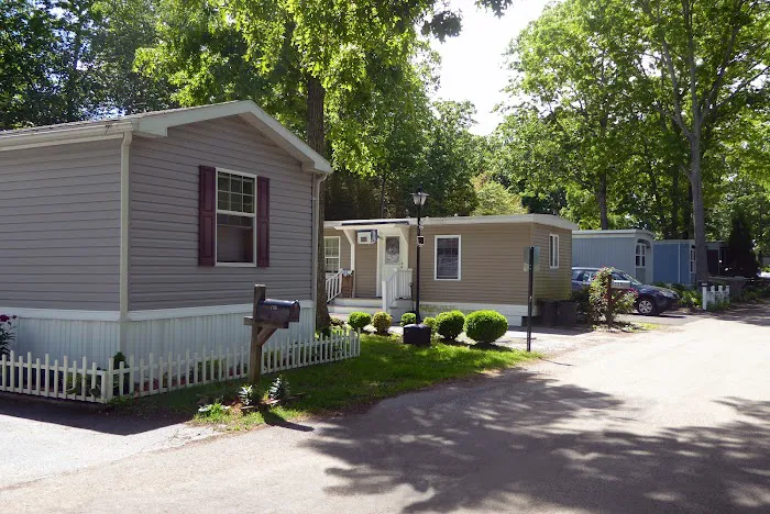 East Hampton Village Manufactured Home Community 1