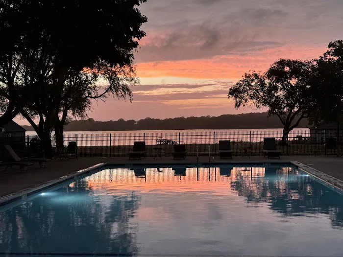 Southampton Cottages 4