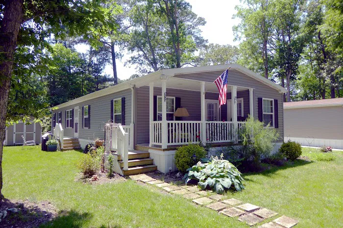 Shady Park Manufactured Home Community 9