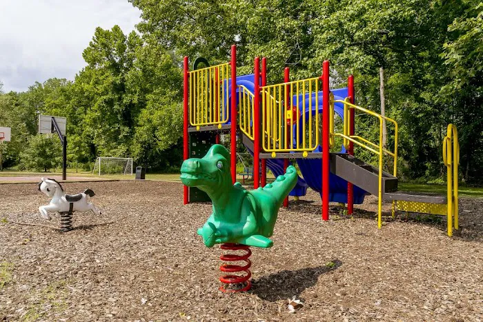 Waysons Woods Manufactured Home Community 9