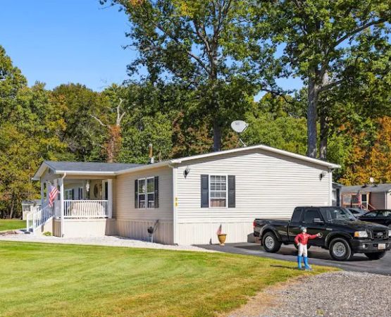 Cedarville Woods Manufactured Home Community