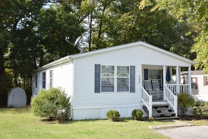 Suburban Estates Manufactured Home Community 7