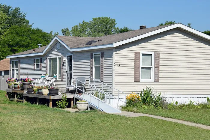 Lexington Manufactured Home Community 8