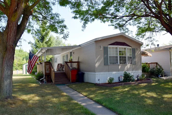 Lexington Manufactured Home Community 6