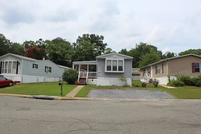 Flower Village Mobile Home Park 3