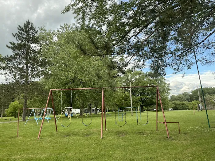 Yellow Lantern Kamp Grounds 1