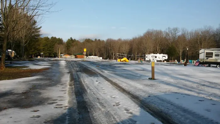 Oneida pines Resort 8