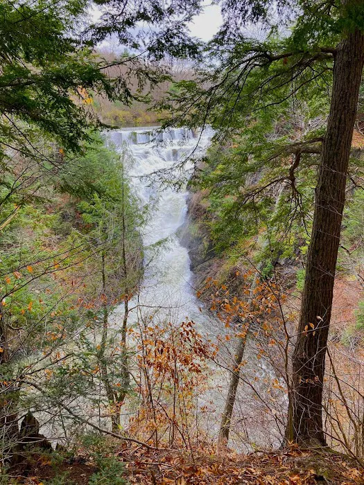 Rivers Edge Retreat 9