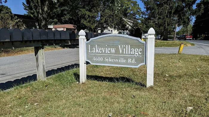 Lakeview Village 0