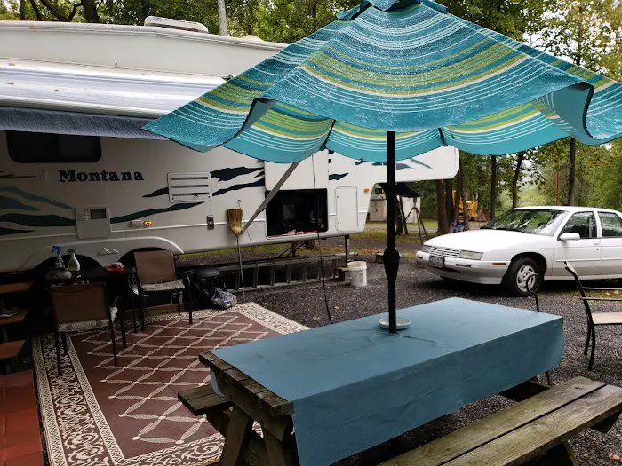 Shoop's Country Campground 4