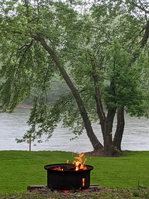 WaterSide Campground & RV Park 8