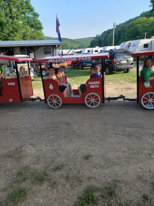 Jellystone Park of the Finger Lakes @ Babcock Hollow 5