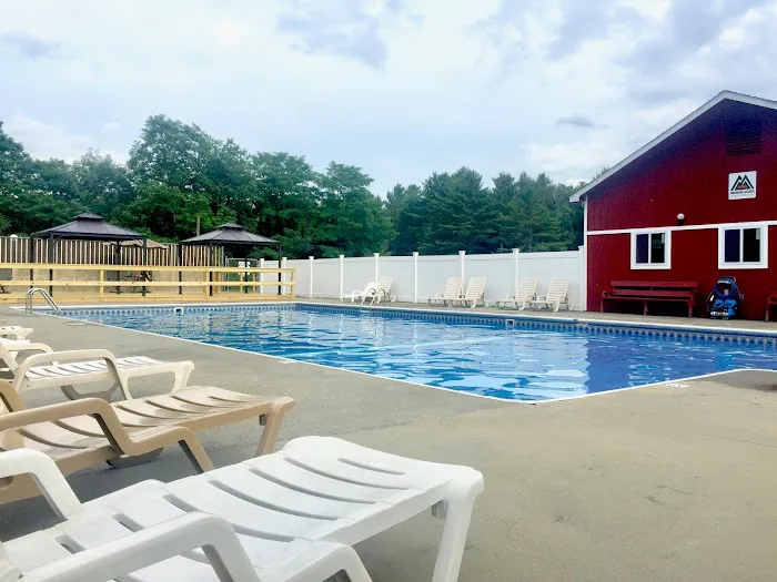 Kampfires Campground, Inn & Entertainment 6