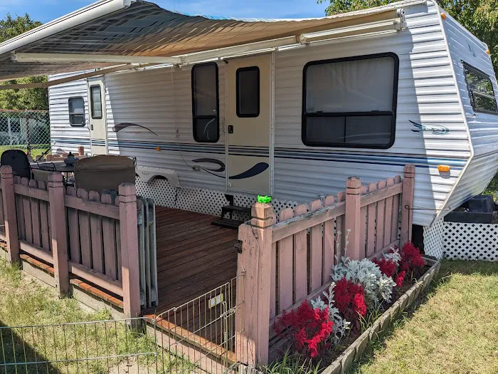 Pine Tree Campground 9