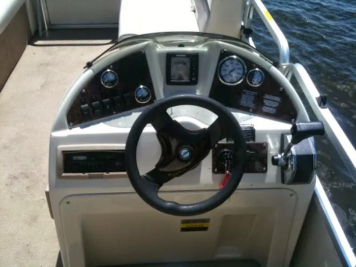 Anglers' Bay Cottages and Marina 0