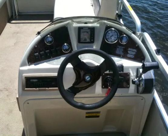 Anglers' Bay Cottages and Marina