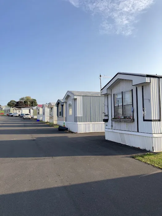 Lemoyne Village Mobile Home Community 2