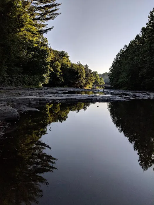 Rock Ledge Campground and RV Park 8