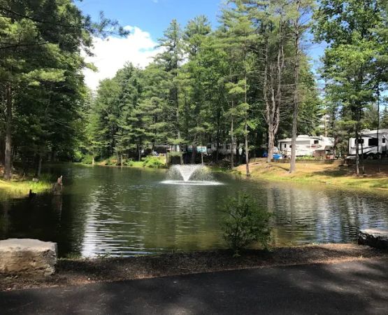 Sun Retreats Adirondack Gateway