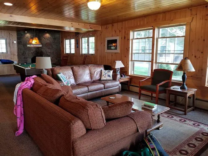 Four Seasons Cottages LLC 4