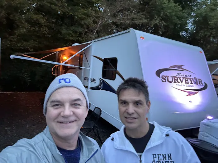 BlueWhiteRV at The Lion's Den 1