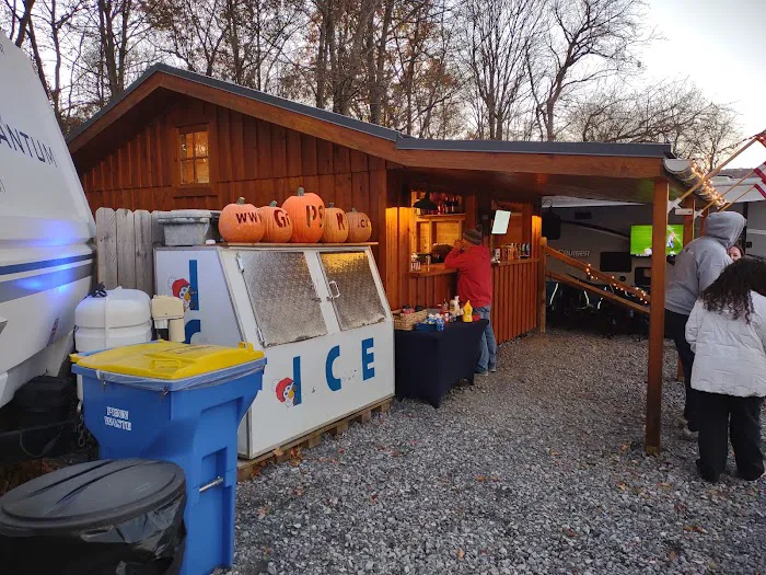 BlueWhiteRV at The Lion's Den 9